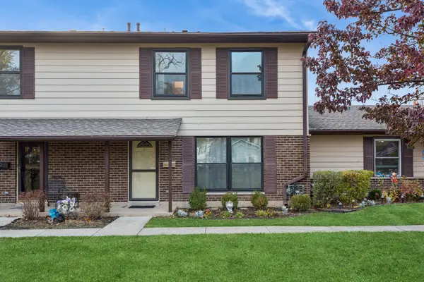 Address Withheld By Seller, Elk Grove Village, IL 60007