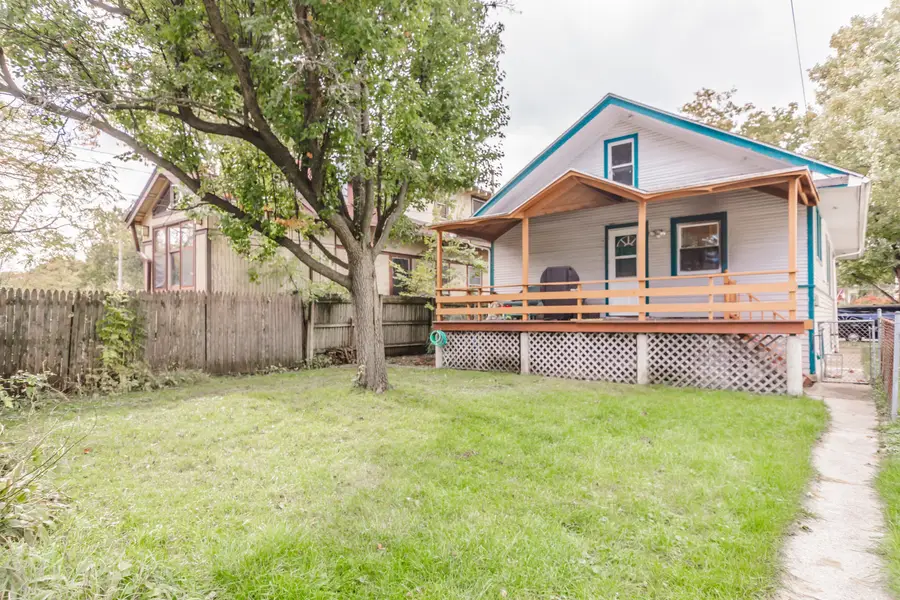 904 Hayes Avenue, Oak Park, IL 60302 - Image #3