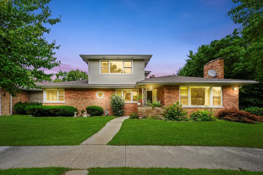 8100 Lowell Avenue, Skokie, IL 60076 - Image #2