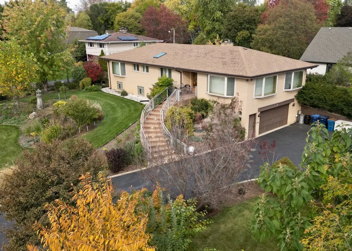 518 E Niagara Avenue, Schaumburg, IL 60193 - Image #1