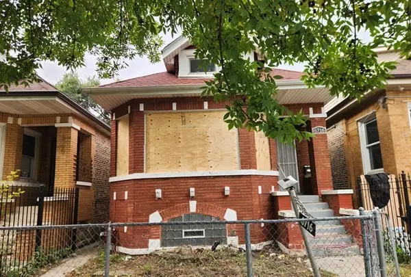 6716 S Bell Avenue, Chicago, IL 60636