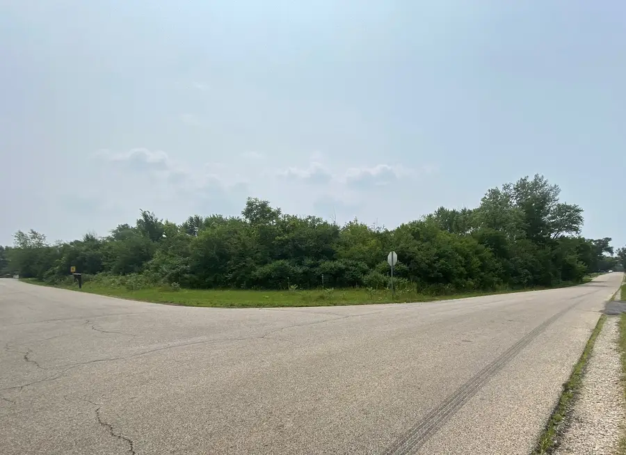 12535 W Blanchard Road, Waukegan, IL 60087 - Image #2