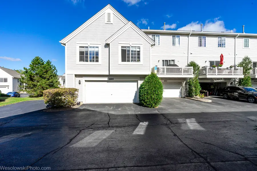 644 S Rosehall Lane #644, Round Lake, IL 60073 - Image #2