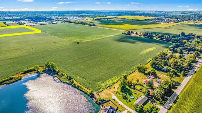 5102 W Trautlake Drive, Champaign, IL 61822 - Image #3