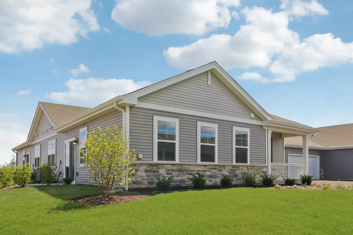 2375 Glacier Street, Pingree Grove, IL 60140 - Image #1