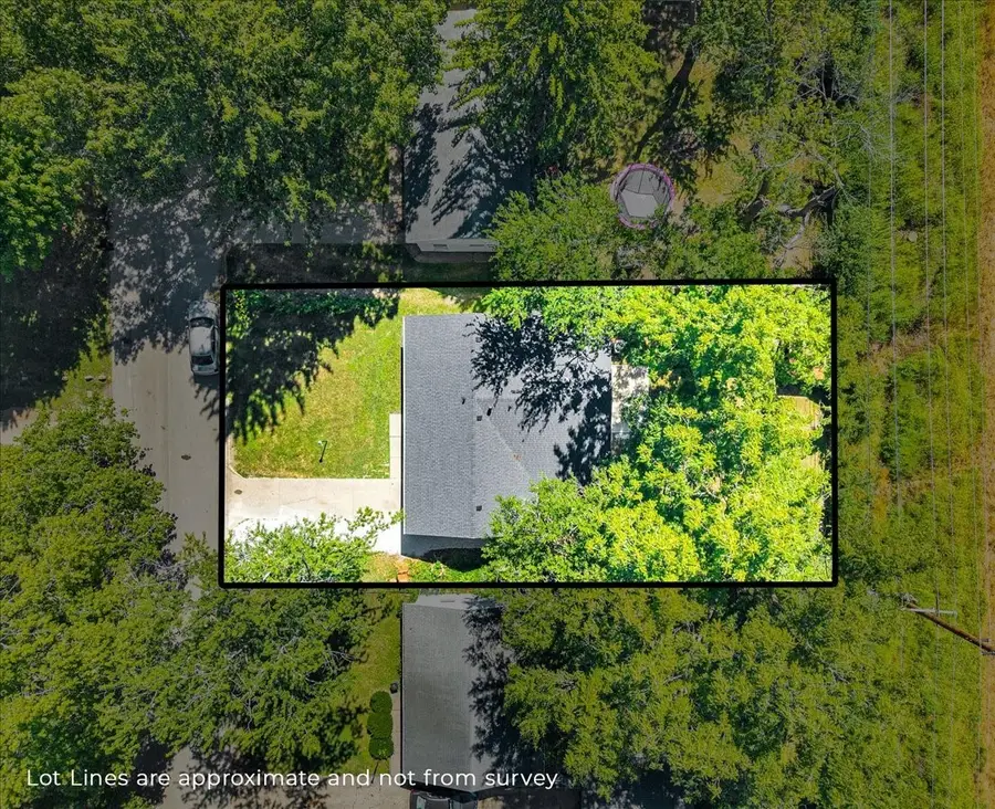 1505 Joanne Lane, Champaign, IL 61821 - Image #2