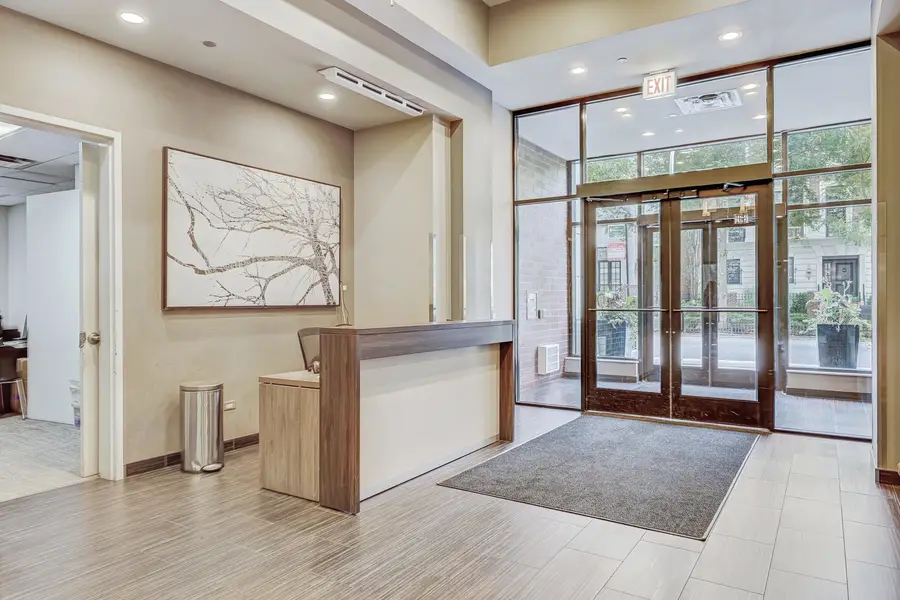 451 W Huron Street #1407, Chicago, IL 60654 - Image #2