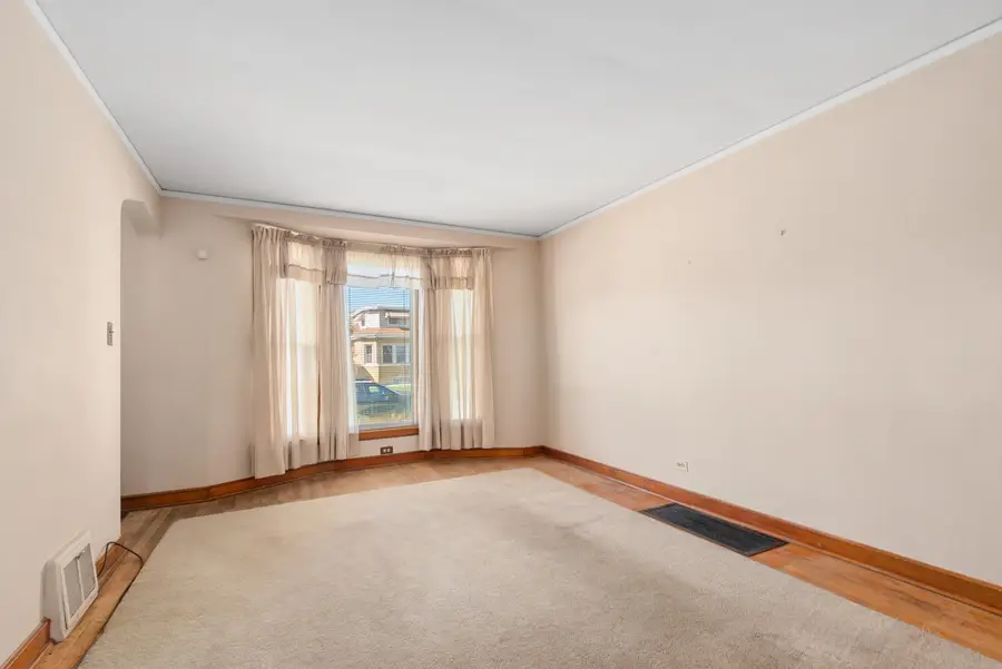 6621 S Kilpatrick Avenue, Chicago, IL 60629 - Image #2