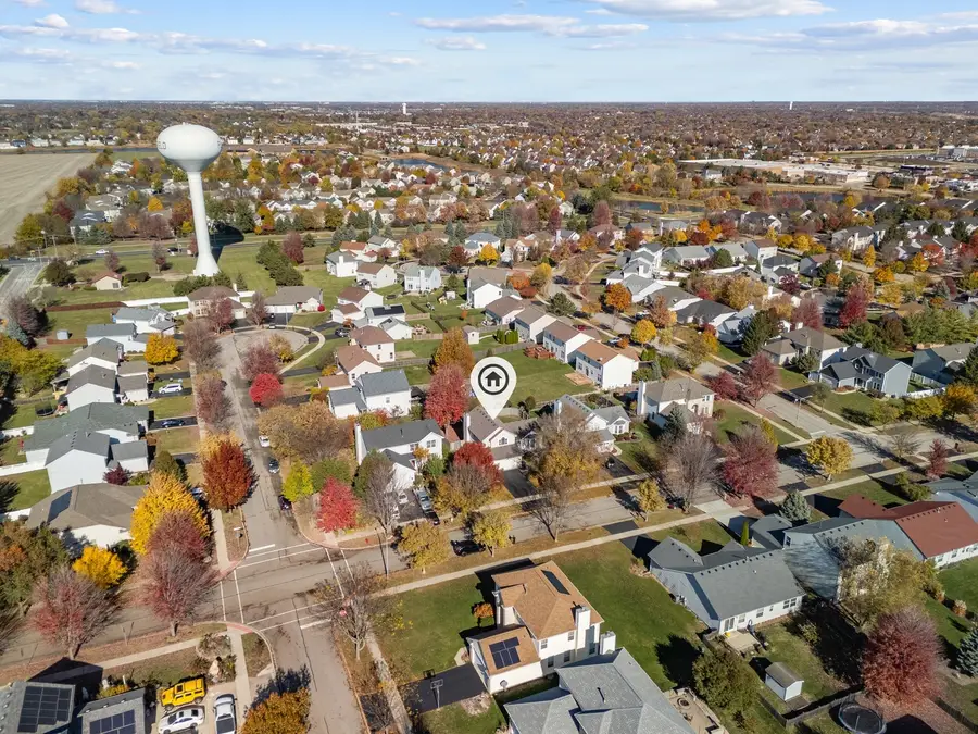 24328 Whispering Trails Drive, Plainfield, IL 60585 - Image #3