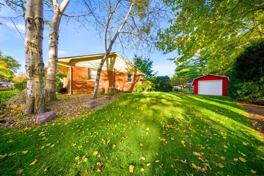 1360 Florence Drive, Sycamore, IL 60178 - Image #3