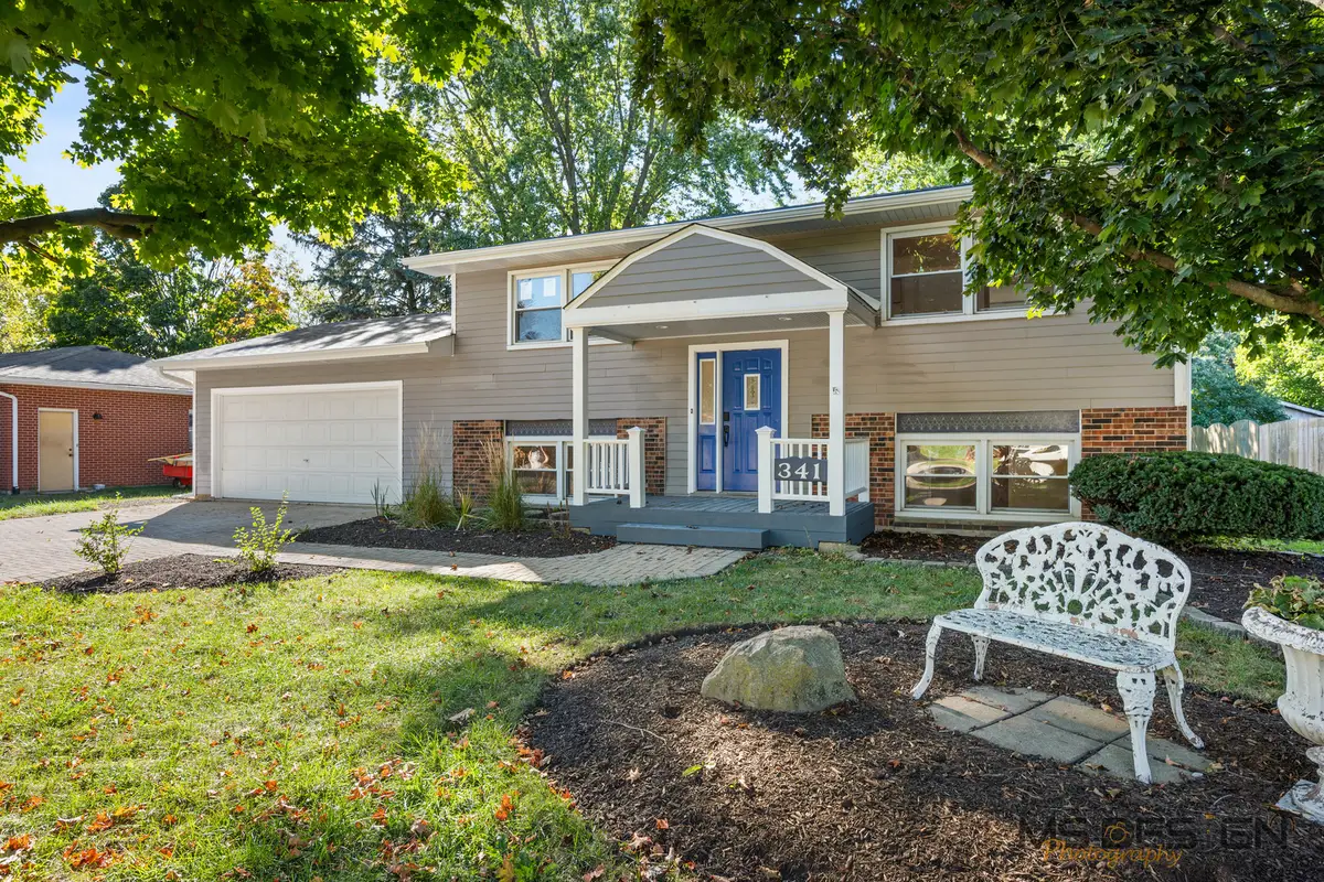 341 N View Street, Hinckley, IL 60520 - Image #1