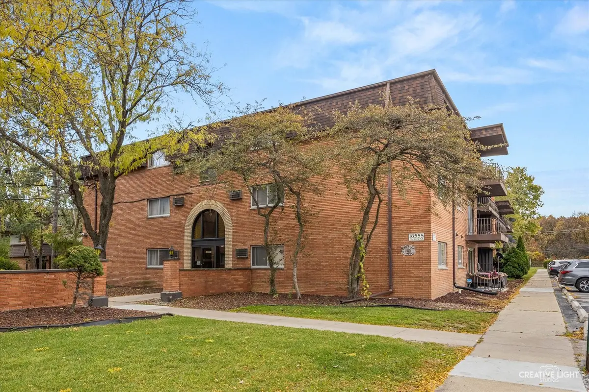 18555 Hickory Court #21, Lansing, IL 60438 - Image #1