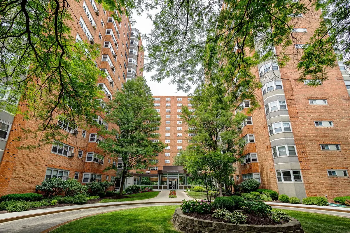 4950 N Marine Drive #309, Chicago, IL 60640 - Image #1