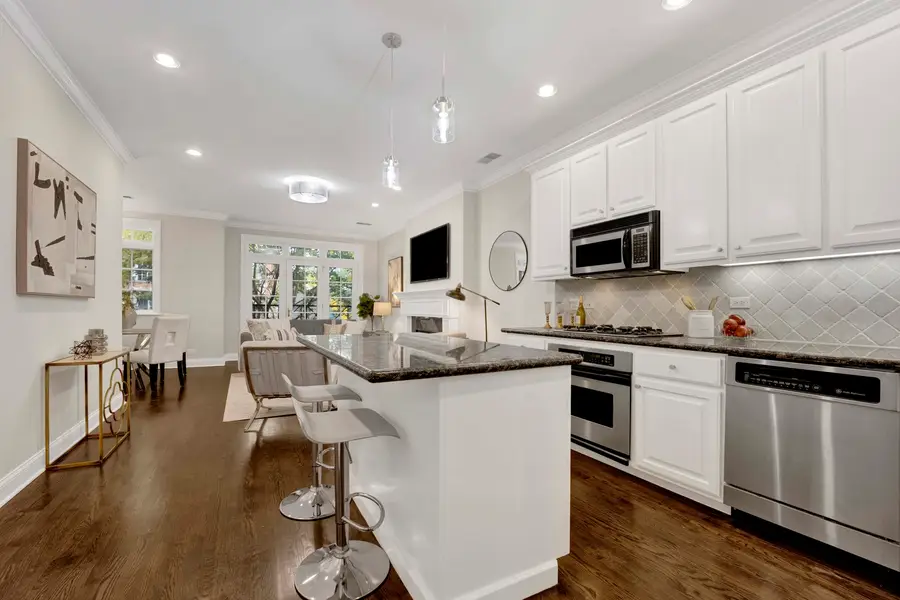 1724 N Mohawk Street #2, Chicago, IL 60614 - Image #3