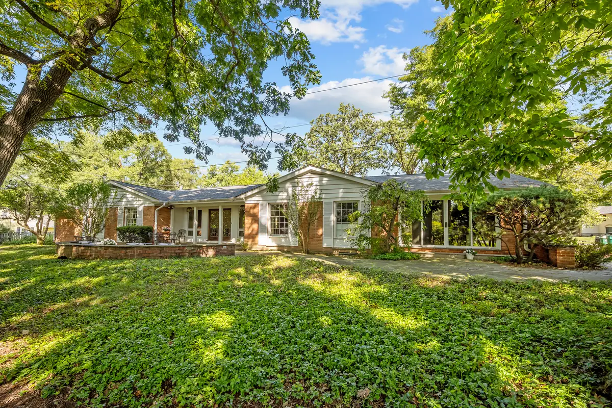 236 Bristol Street, Northfield, IL 60093 - Image #1