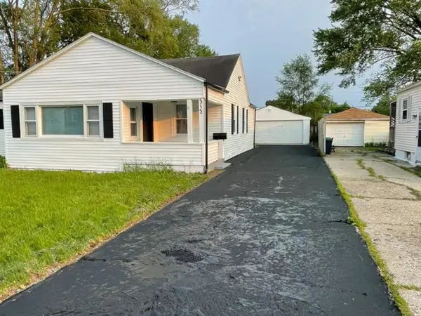 313 Grand Boulevard, Loves Park, IL 61111