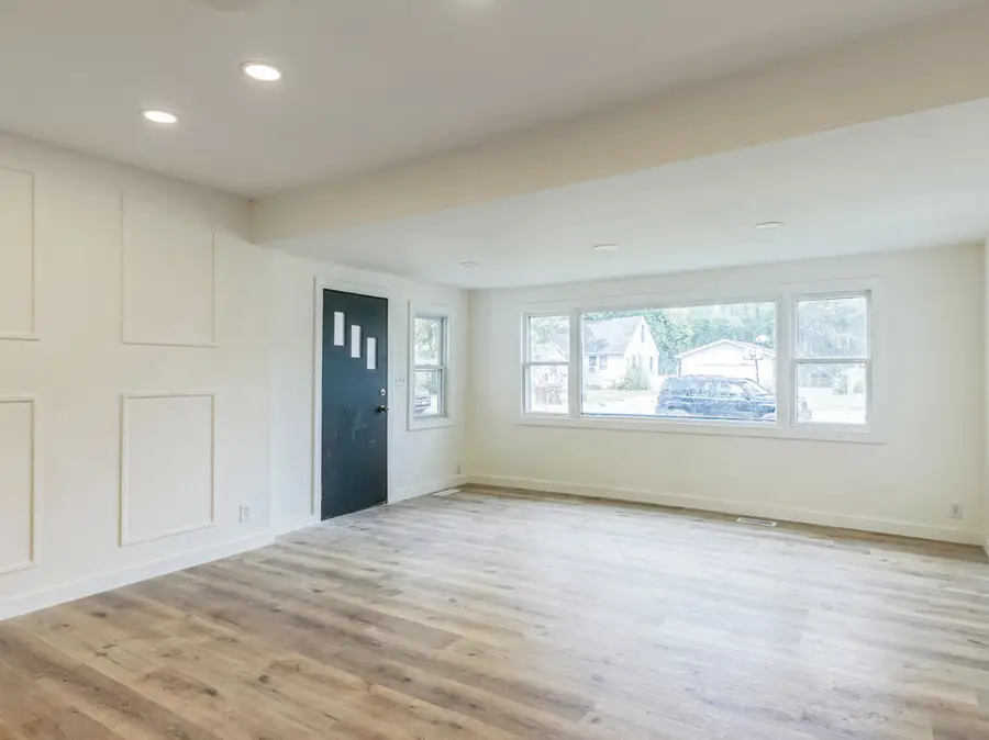 313 Grand Boulevard, Loves Park, IL 61111 - Image #3