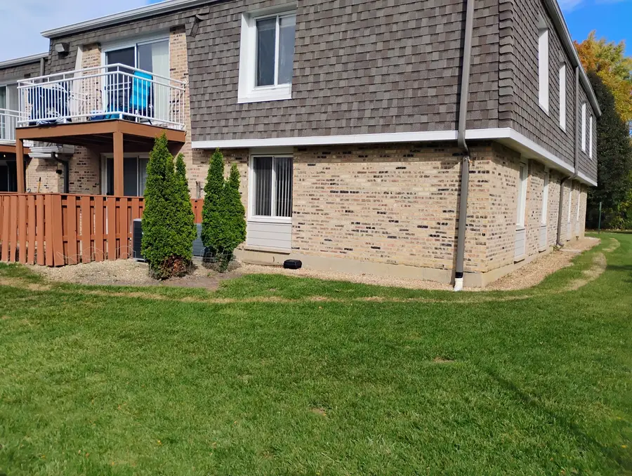 4512 Kings Walk Drive #1D, Rolling Meadows, IL 60008 - Image #2