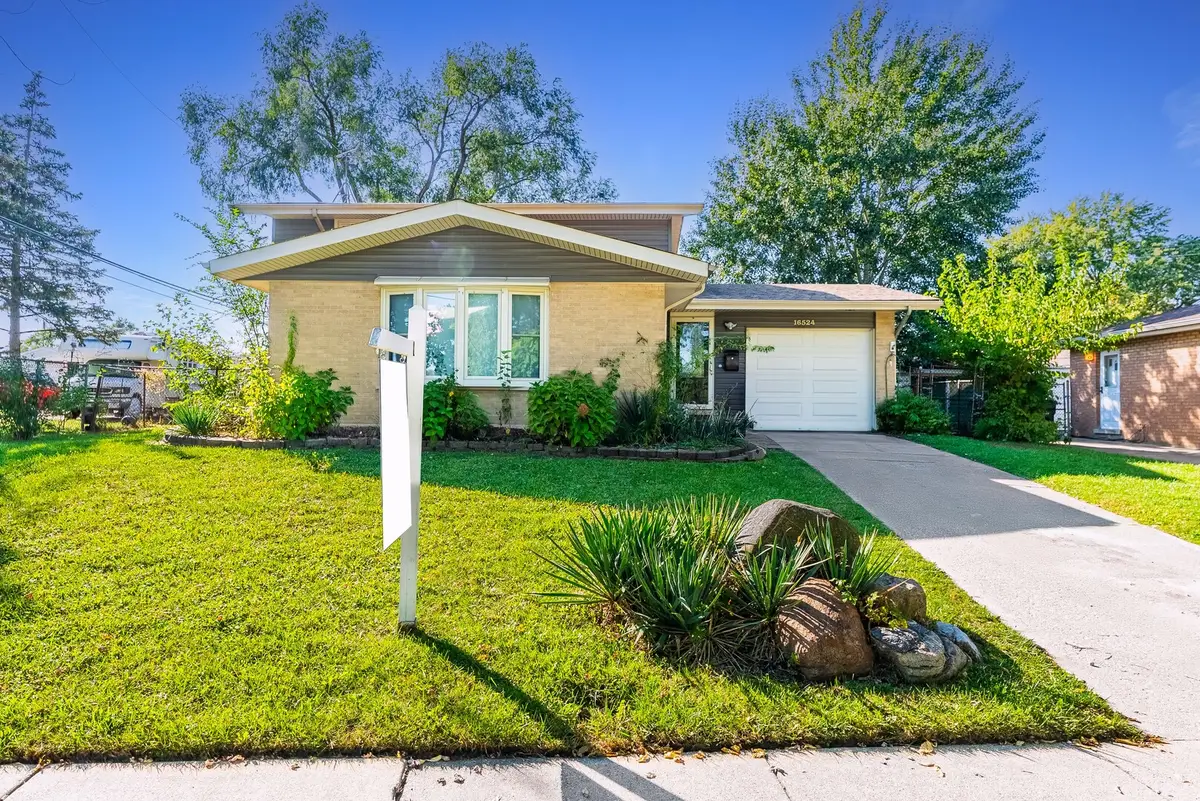 16524 Brockton Lane, Oak Forest, IL 60452 - #1