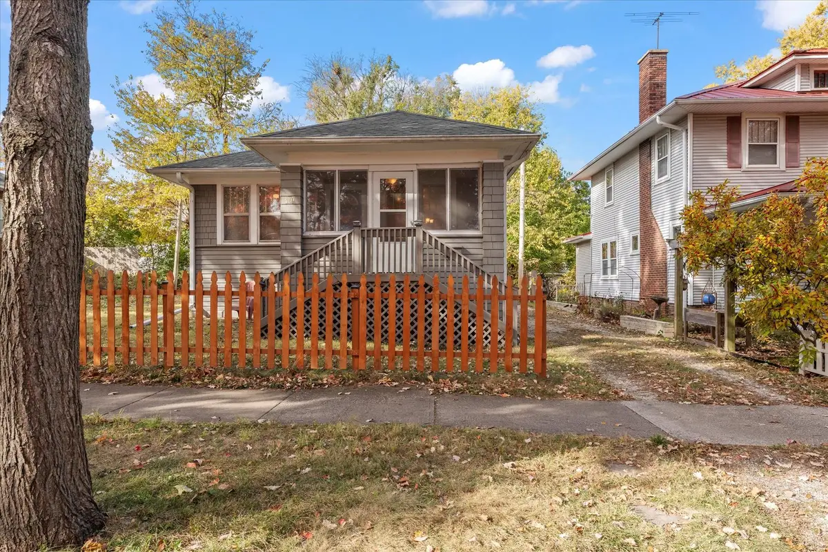 707 Pine Street, Champaign, IL 61820 - Image #1