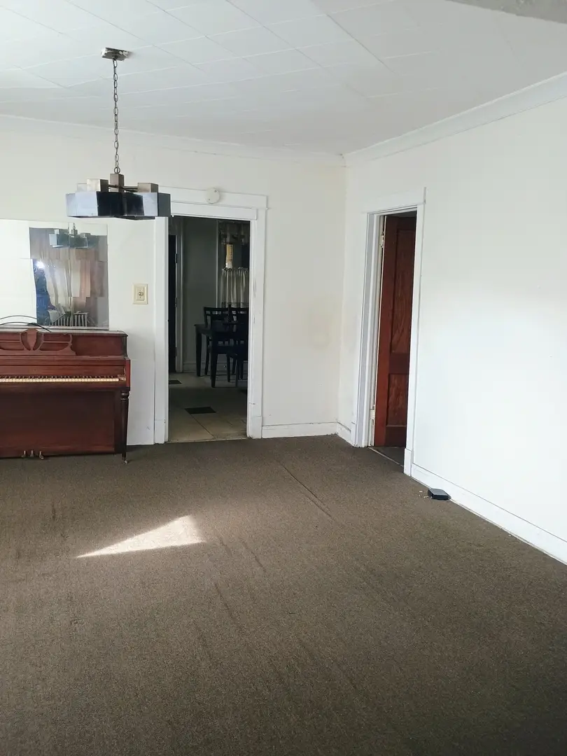 7928 S Dobson Avenue, Chicago, IL 60619 - Image #3