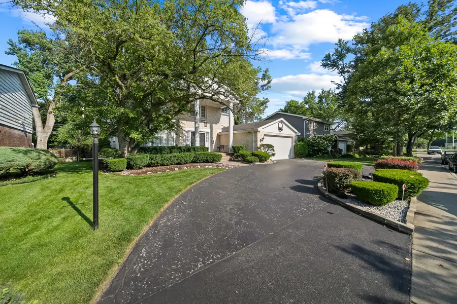408 Lavergne Avenue, Wilmette, IL 60091 - Image #2