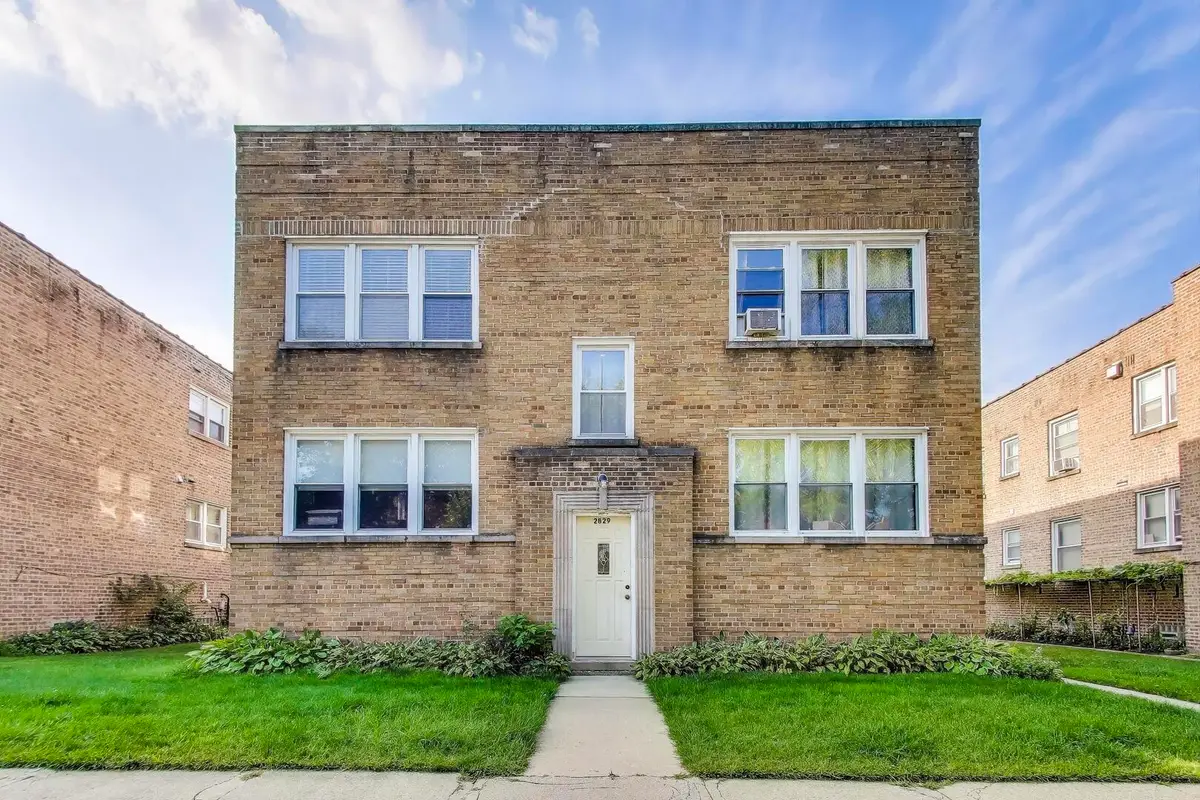 2829 W Farragut Avenue #2E, Chicago, IL 60625 - Image #1