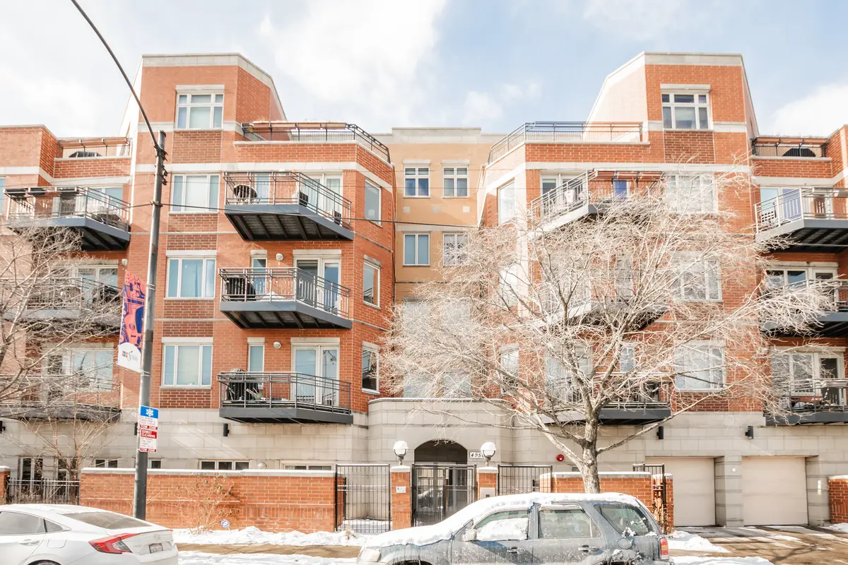 Address Withheld By Seller, Chicago, IL 60625 - Image #1