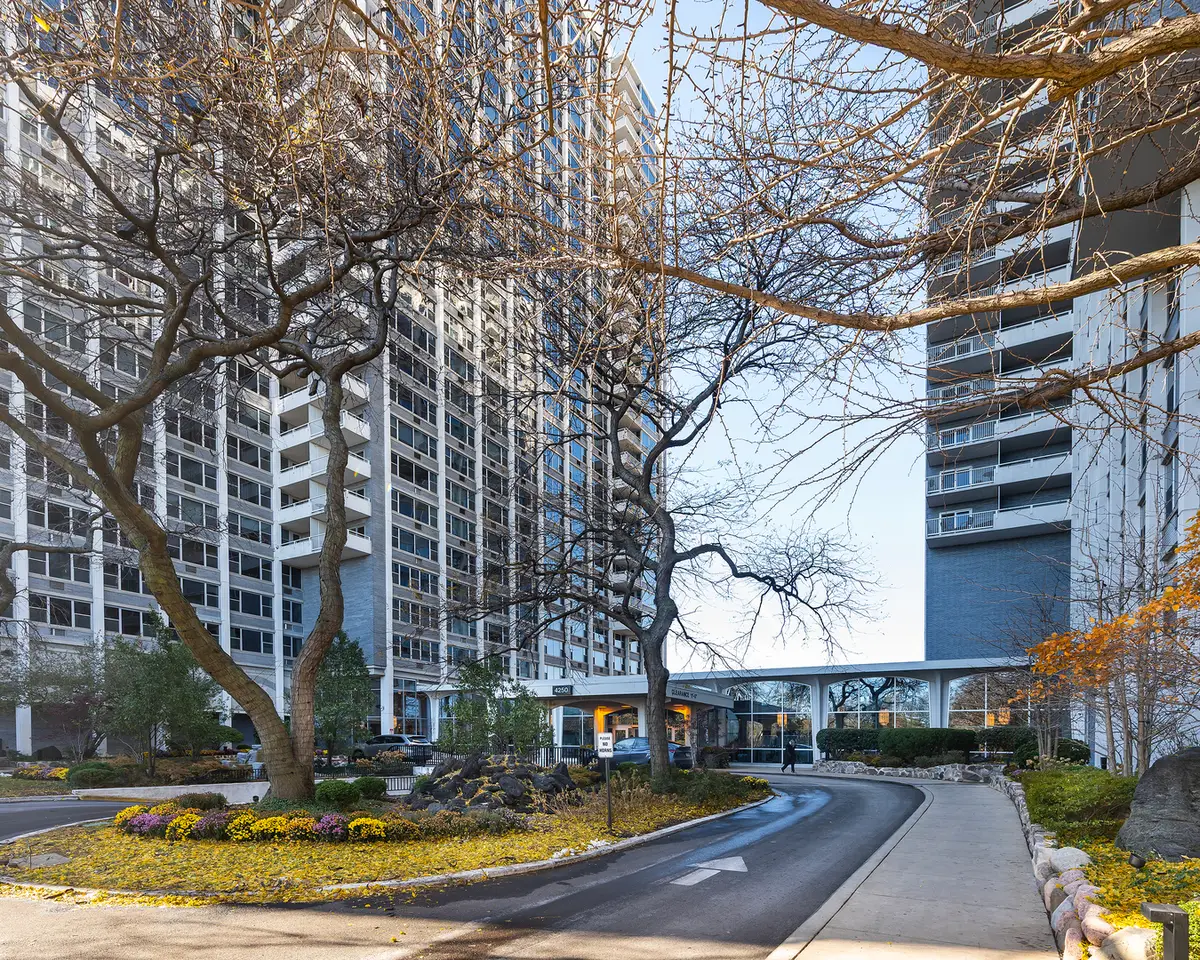 Address Withheld By Seller, Chicago, IL 60613 - Image #1