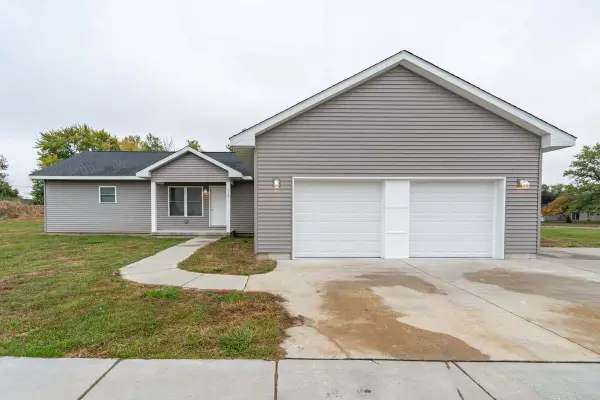 113 Prairie Run, Illiopolis, IL 62539