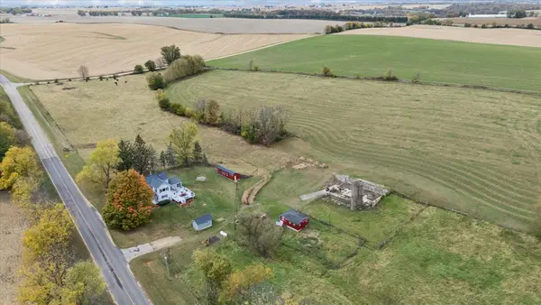 9864 W Lake Road, Winslow, IL 61089