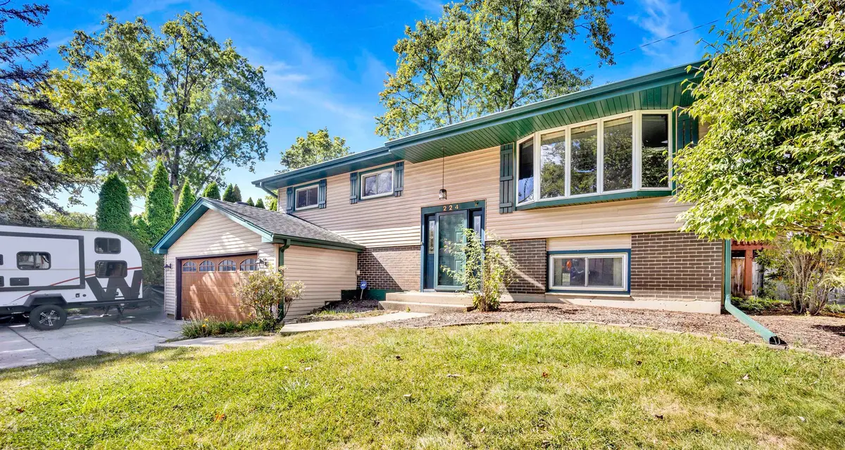 2S224 Valley Road, Lombard, IL 60148 - Image #1