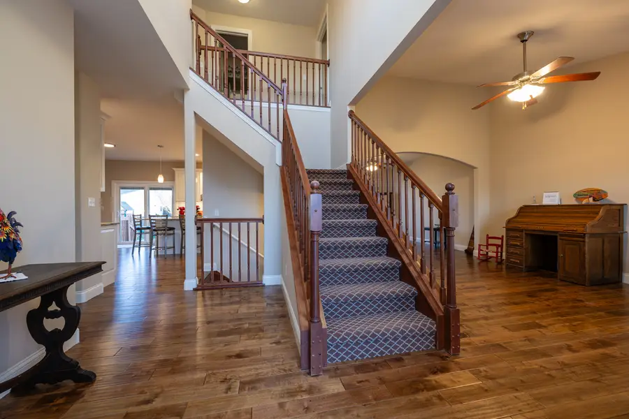 402 Gentian Street, Savoy, IL 61874 - Image #2