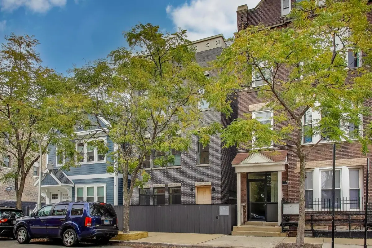 1811 S Laflin Street #2, Chicago, IL 60608 - Image #1