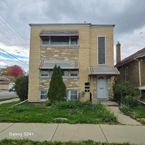 5600 N Mango Avenue, Chicago, IL 60646