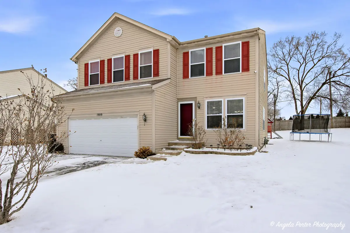 1909 Kennedy Drive, McHenry, IL 60050 - Image #1