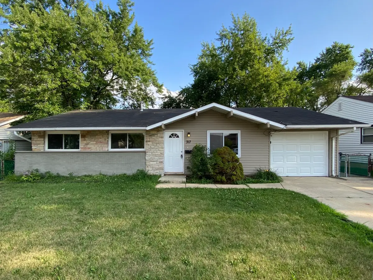 317 E Schaumburg Road, Streamwood, IL 60107 - Image #1