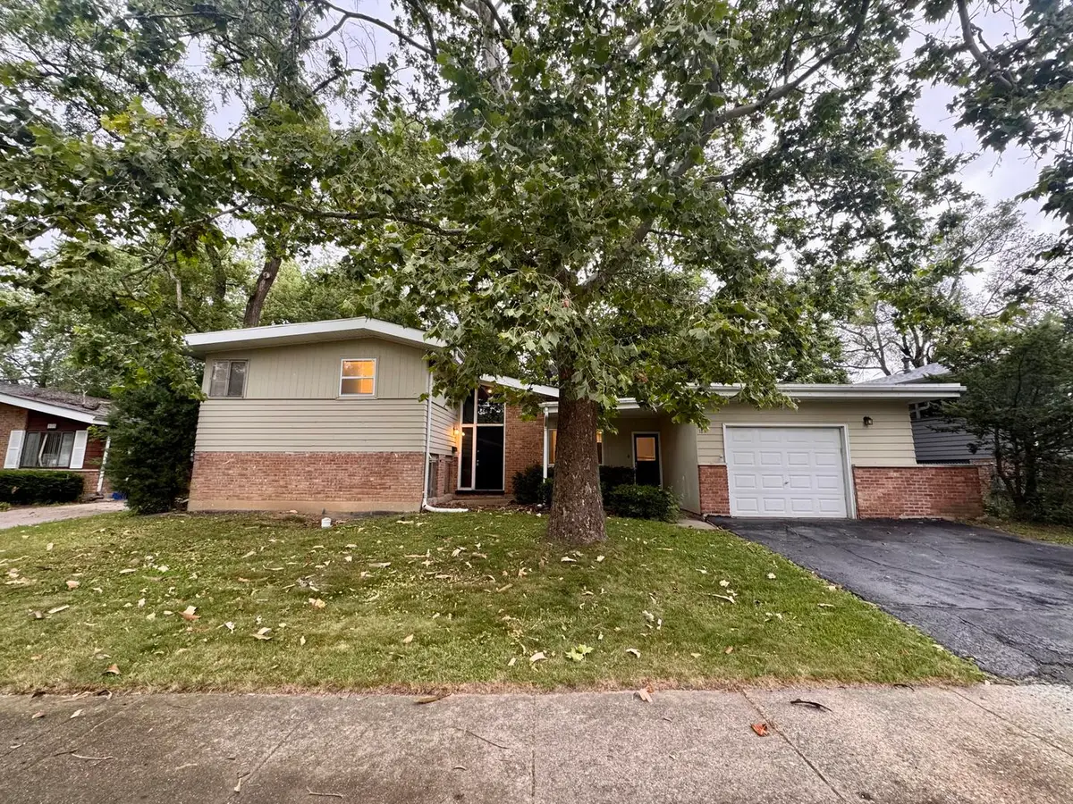 129 Warwick Street, Park Forest, IL 60466 - Image #1