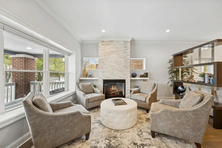 1156 Wesley Avenue, Oak Park, IL 60304 - Image #2