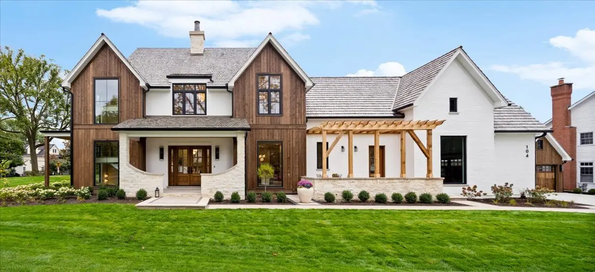 104 S Monroe Street, Hinsdale, IL 60521 - Image #1