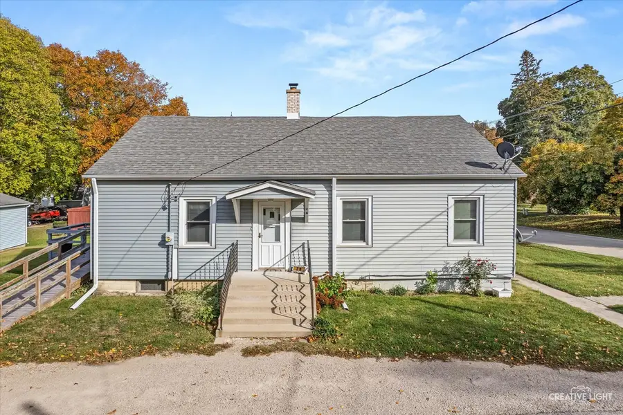 2 N Van Buren Street, Newark, IL 60541 - Image #2