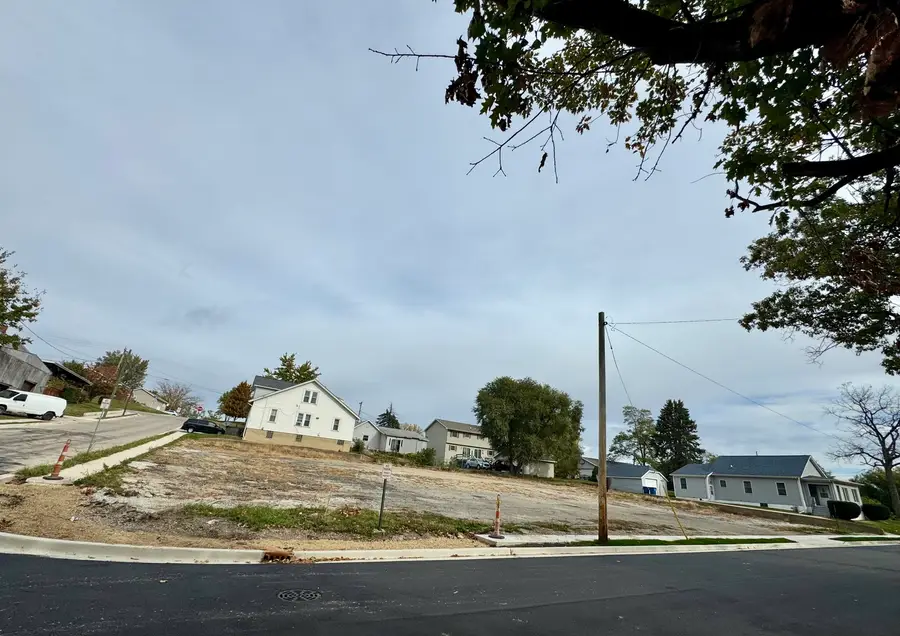 999 6th Street, Peru, IL 61354 - Image #3