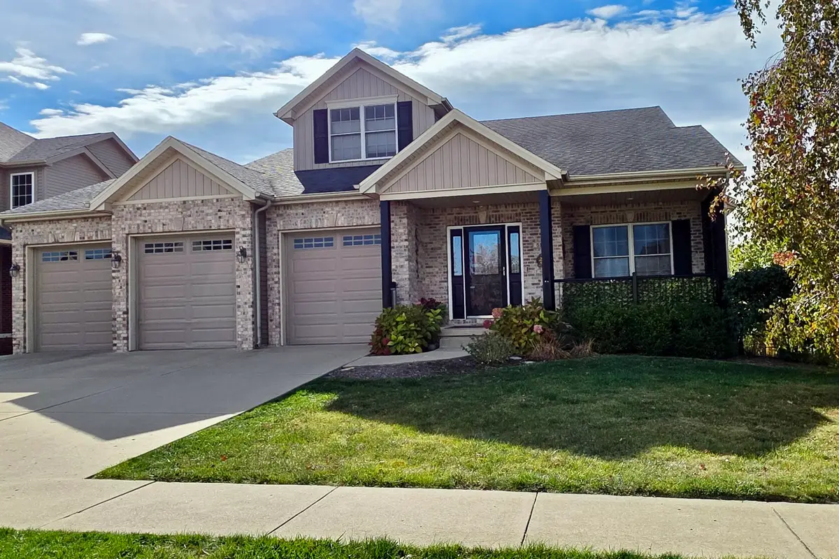 5101 Londonderry Road, Bloomington, IL 61704 - #1