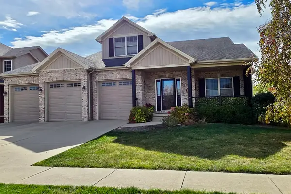 5101 Londonderry Road, Bloomington, IL 61704