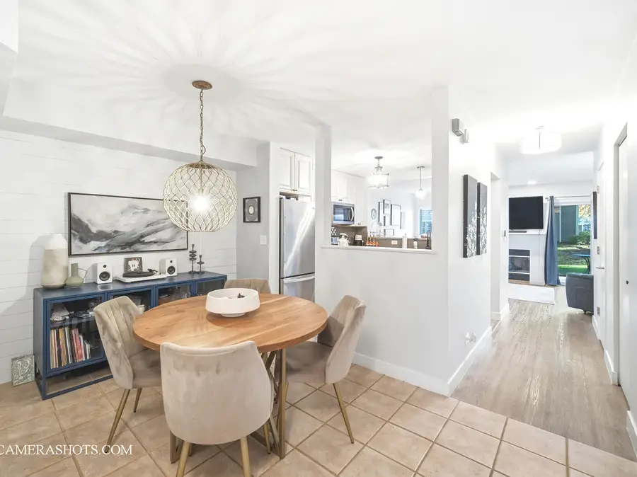 30 Arbordale Court #30, Algonquin, IL 60102 - Image #2