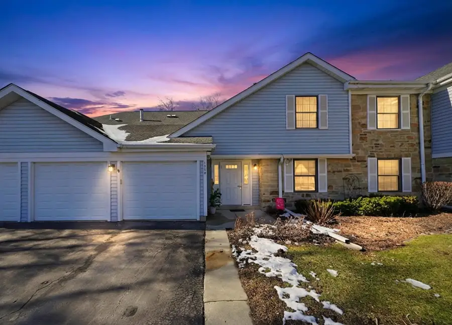 1220 Plum Tree Court #2D, Schaumburg, IL 60193 - #3