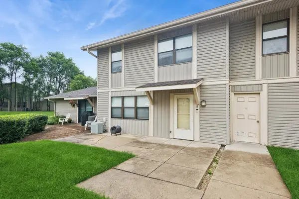 5775 Madrid Court #B, Hanover Park, IL 60133