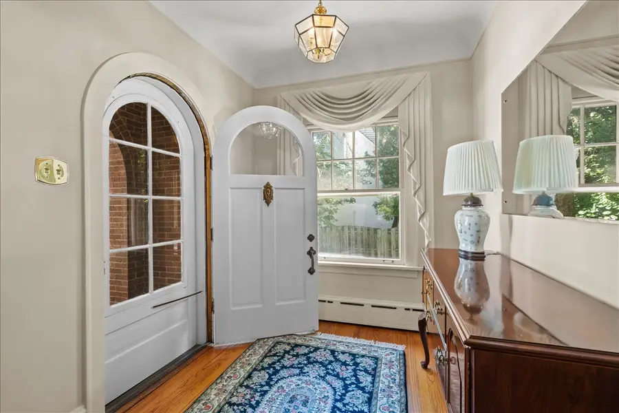 27 Logan Terrace, Golf, IL 60029 - Image #3