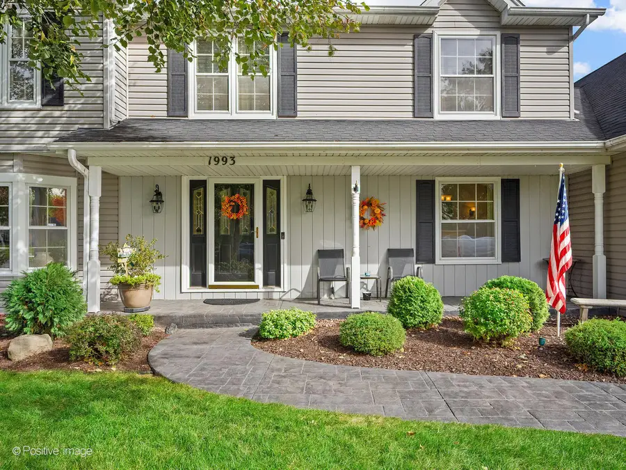 1993 Greensboro Drive, Wheaton, IL 60189 - Image #2