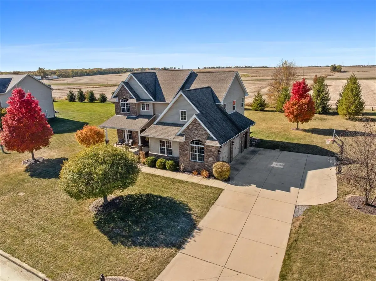 10484 Lyonheart Lane, Bloomington, IL 61705 - Image #1